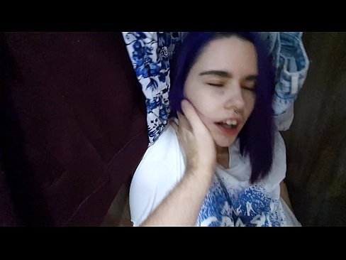 ❤️ Vond mijn zus in de kast en hielp haar klaarkomen ️ Fucking video at us ☑
